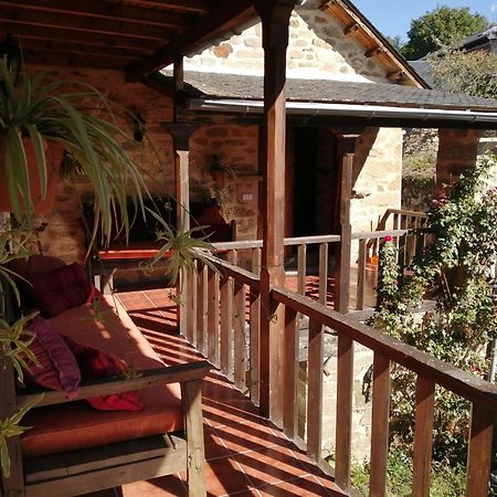 La Posada De Pedrazales Eksteriør bilde