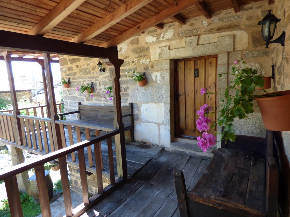 La Posada De Pedrazales Eksteriør bilde